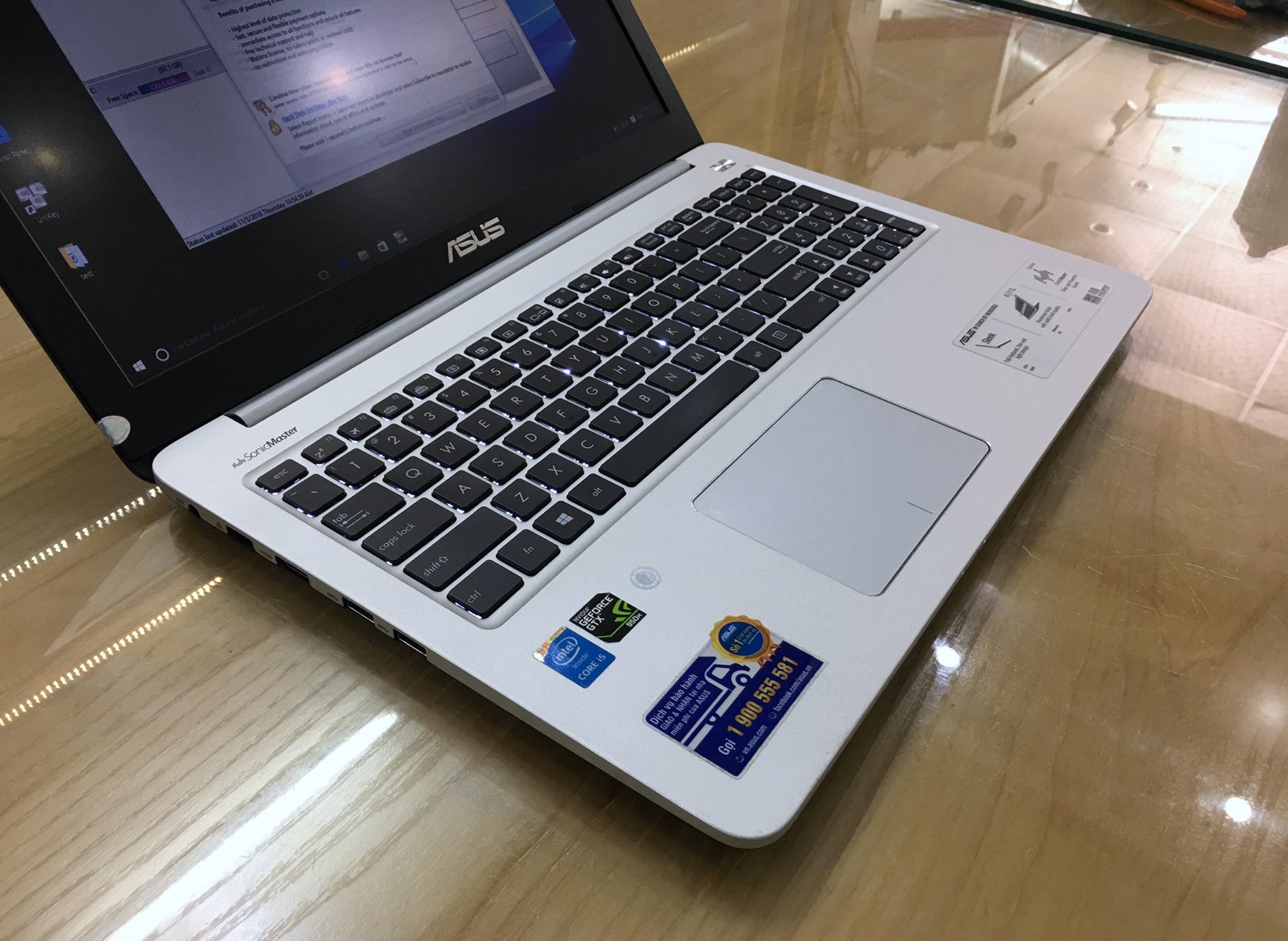 Laptop Asus K501LX-DM082D-7.jpg